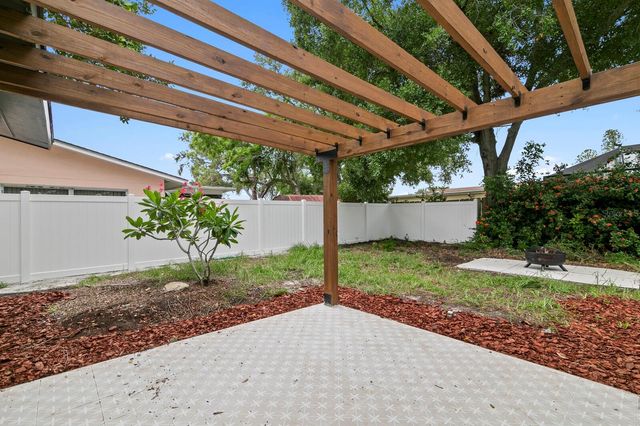 6795 14TH STREET S, St Petersburg, FL 33705