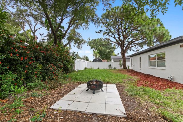 6795 14TH STREET S, St Petersburg, FL 33705
