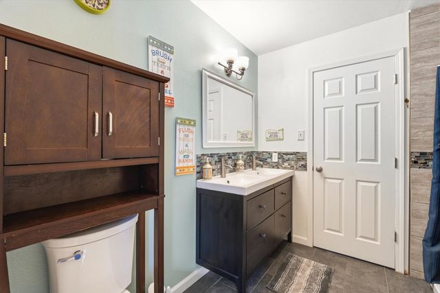 3846 Breuner Ave, Sacramento, CA 95819