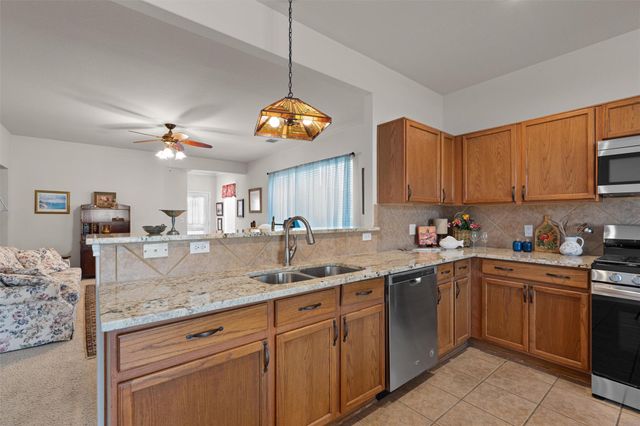 225 Winter DR, Georgetown, TX 78633