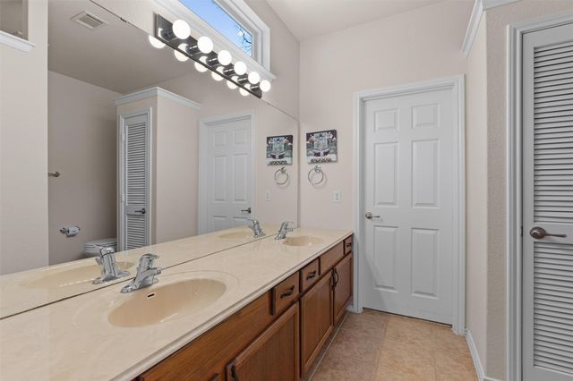 225 Winter DR, Georgetown, TX 78633