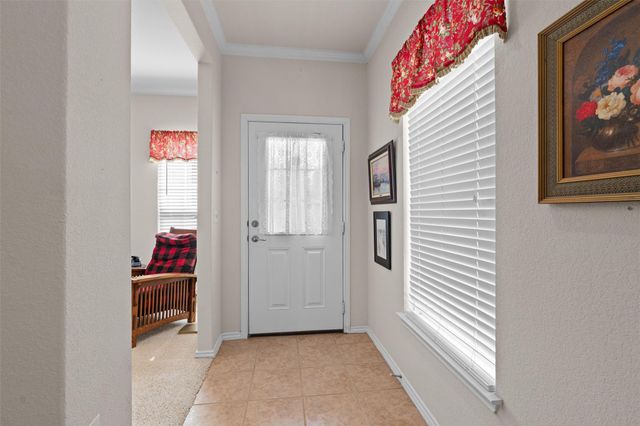 225 Winter DR, Georgetown, TX 78633