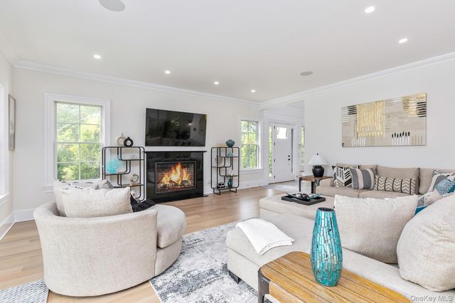 66 Peters Lane, Westhampton Beach, NY 11978