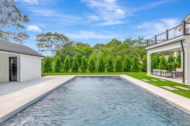 66 Peters Lane, Westhampton Beach, NY 11978