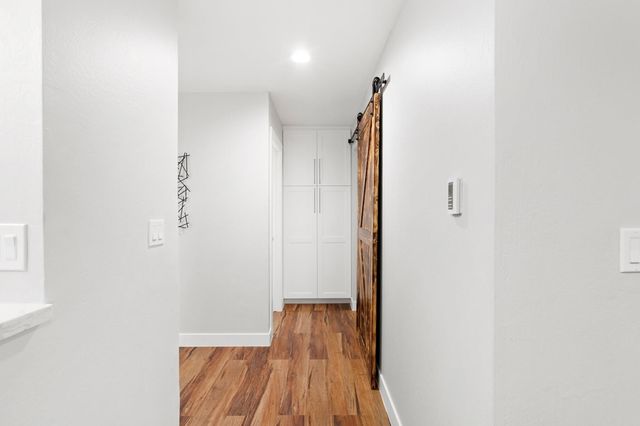 1305 Webster St C102, Alameda, CA 94501