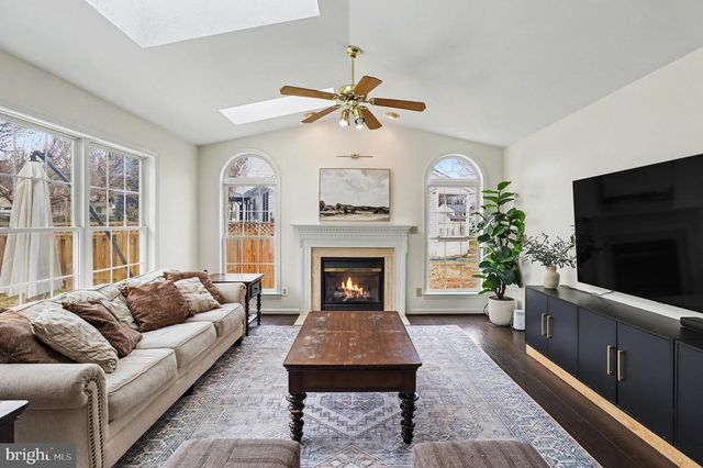 7415 STERLING DR, Fredericksburg, VA 22407