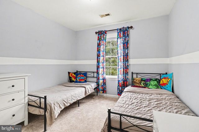 7415 STERLING DR, Fredericksburg, VA 22407