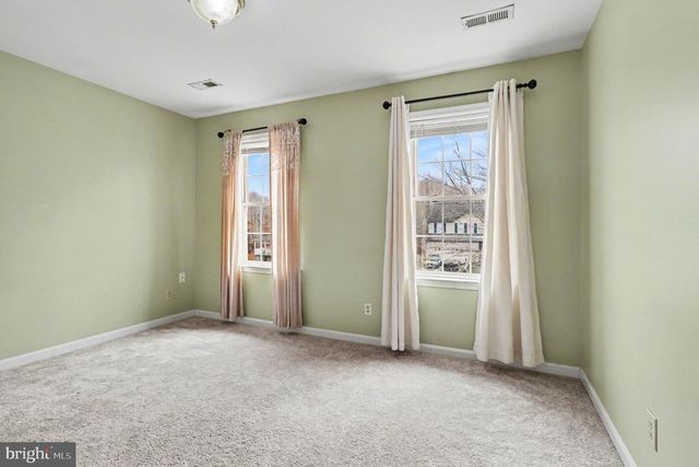 7415 STERLING DR, Fredericksburg, VA 22407