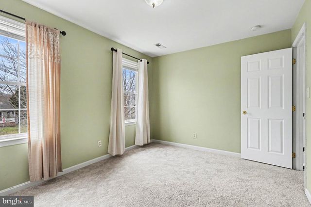 7415 STERLING DR, Fredericksburg, VA 22407