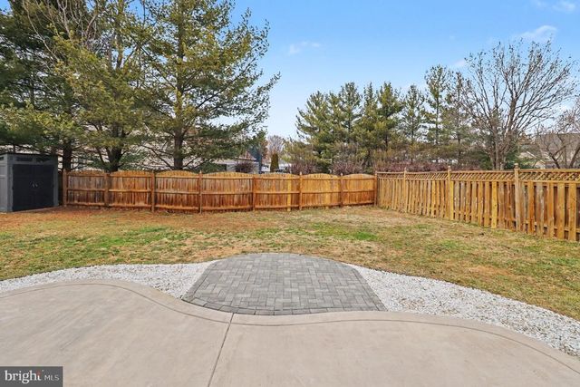 7415 STERLING DR, Fredericksburg, VA 22407