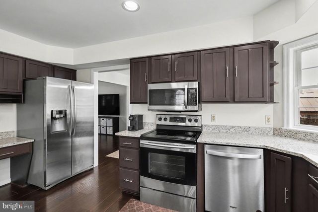 7415 STERLING DR, Fredericksburg, VA 22407