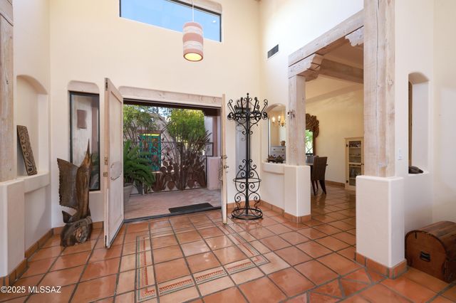 7095 N Corte Del Anuncio, Tucson, AZ 85718