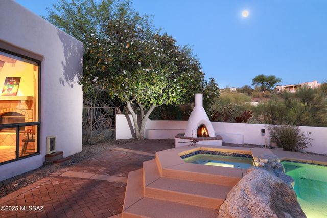 7095 N Corte Del Anuncio, Tucson, AZ 85718