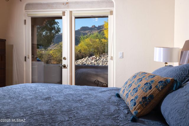 7095 N Corte Del Anuncio, Tucson, AZ 85718