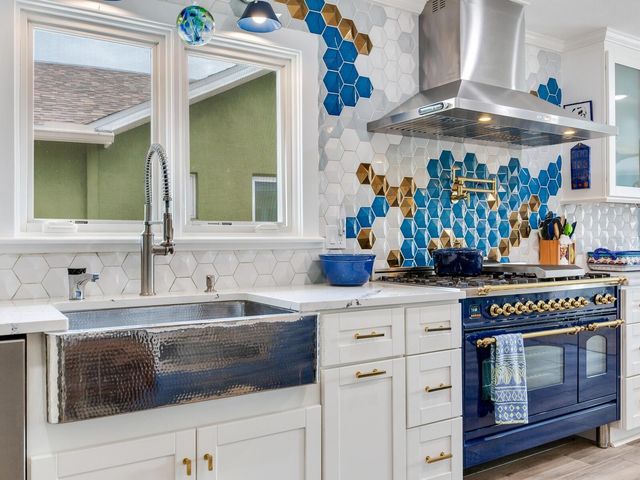 511 161ST AVENUE, Redington Beach, FL 33708