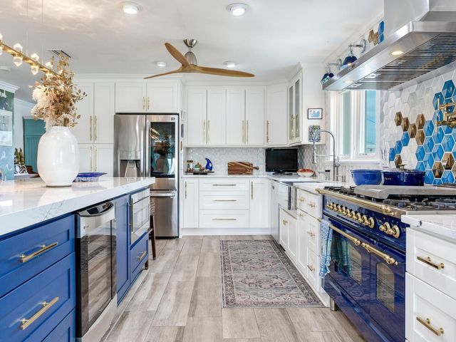 511 161ST AVENUE, Redington Beach, FL 33708