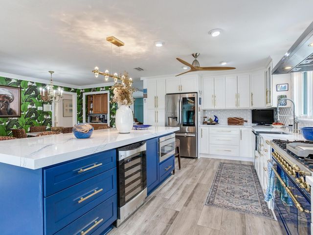 511 161ST AVENUE, Redington Beach, FL 33708