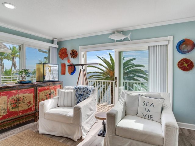 511 161ST AVENUE, Redington Beach, FL 33708