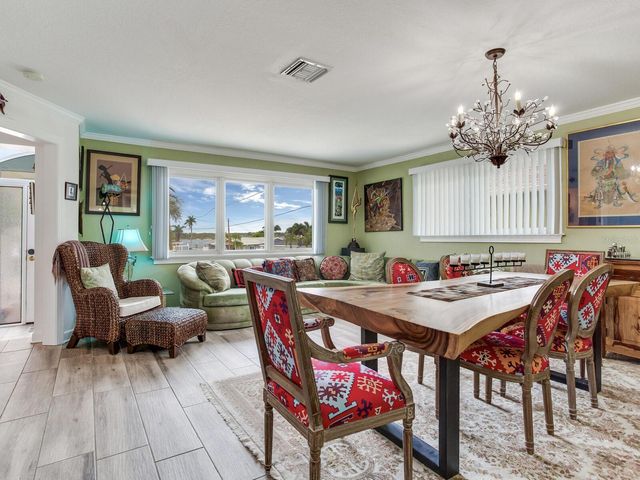 511 161ST AVENUE, Redington Beach, FL 33708