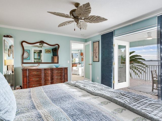 511 161ST AVENUE, Redington Beach, FL 33708