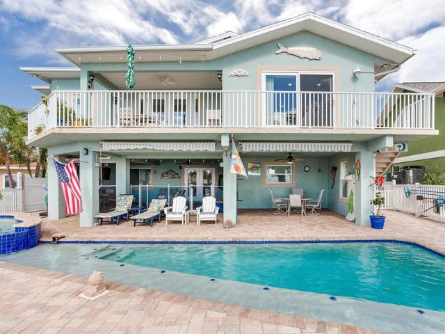 511 161ST AVENUE, Redington Beach, FL 33708