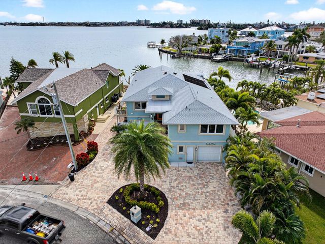 511 161ST AVENUE, Redington Beach, FL 33708