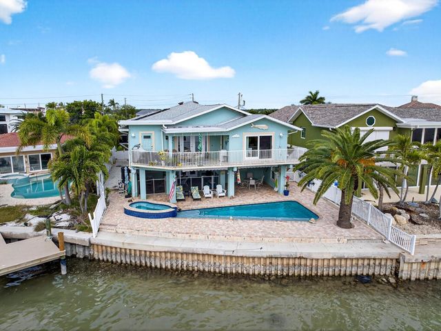 511 161ST AVENUE, Redington Beach, FL 33708