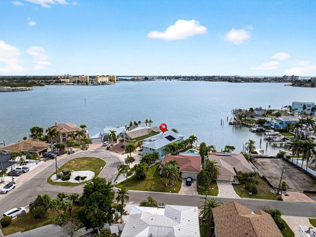 511 161ST AVENUE, Redington Beach, FL 33708