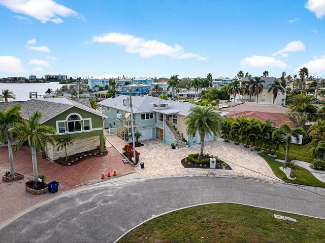 511 161ST AVENUE, Redington Beach, FL 33708