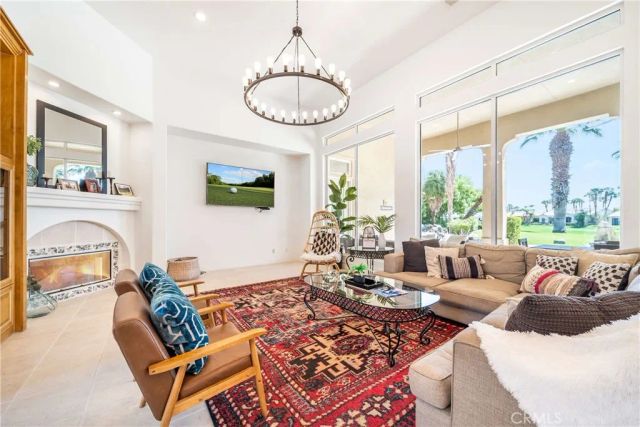 81015 Golf View Drive, La Quinta, CA 92253