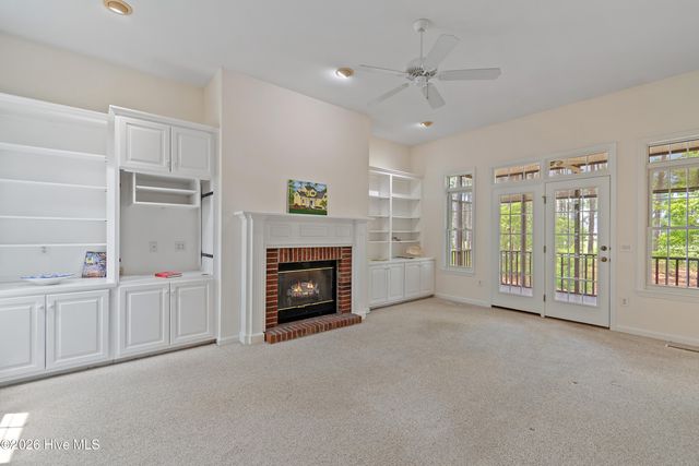 3589 Sanderling Drive SE, Southport, NC 28461