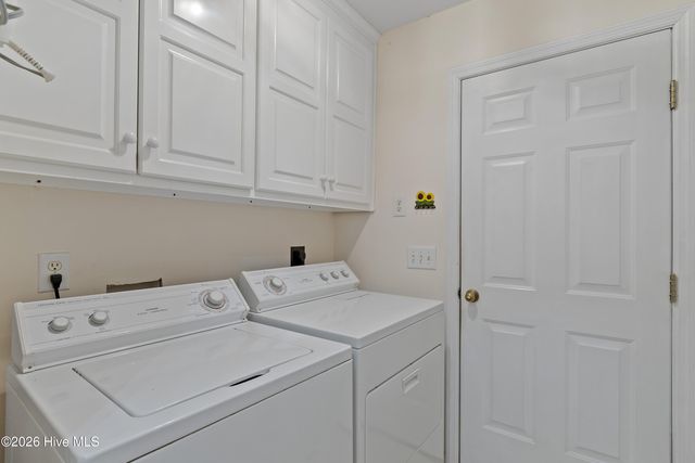 3589 Sanderling Drive SE, Southport, NC 28461