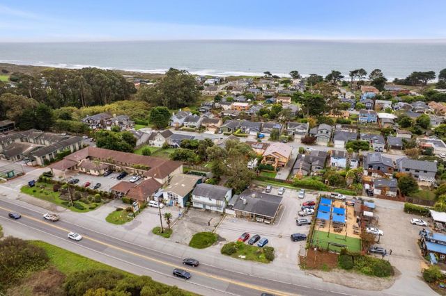 3048 Cabrillo Highway, Half Moon Bay, CA 94019