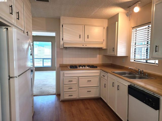 50 Leo, Antioch, CA 94519