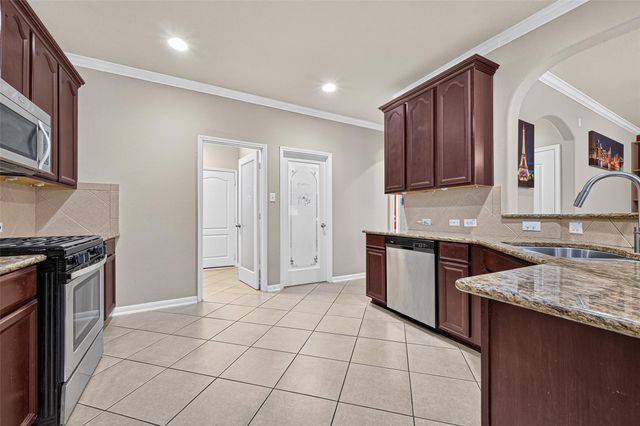 9106 Fuqua Breeze Drive, Houston, TX 77075