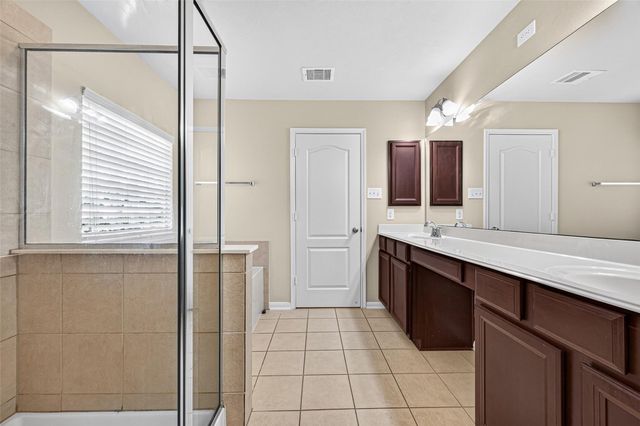 9106 Fuqua Breeze Drive, Houston, TX 77075