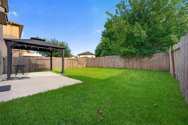 9106 Fuqua Breeze Drive, Houston, TX 77075