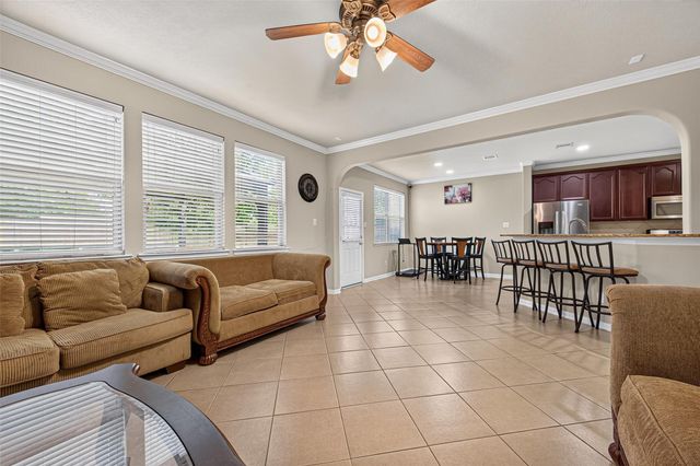 9106 Fuqua Breeze Drive, Houston, TX 77075