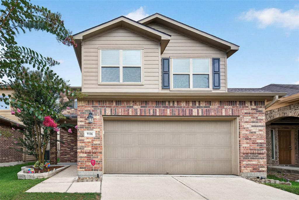9106 Fuqua Breeze Drive, Houston, TX 77075