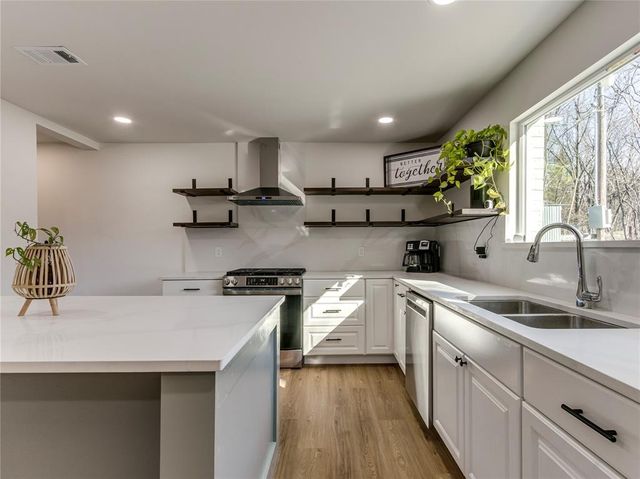 8300 S Anderson Road, Oklahoma City, OK 73150