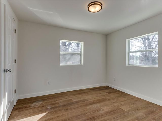 8300 S Anderson Road, Oklahoma City, OK 73150