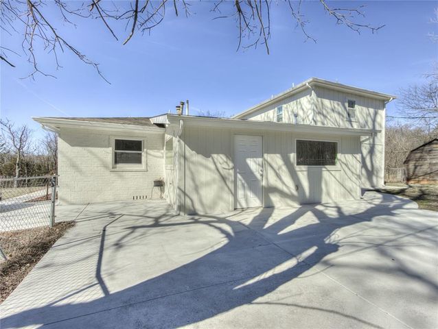 8300 S Anderson Road, Oklahoma City, OK 73150