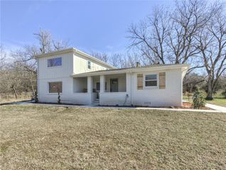 8300 S Anderson Road, Oklahoma City, OK 73150
