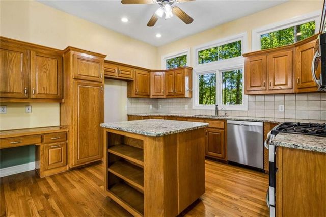 1072 Regency Park Drive, Braselton, GA 30517