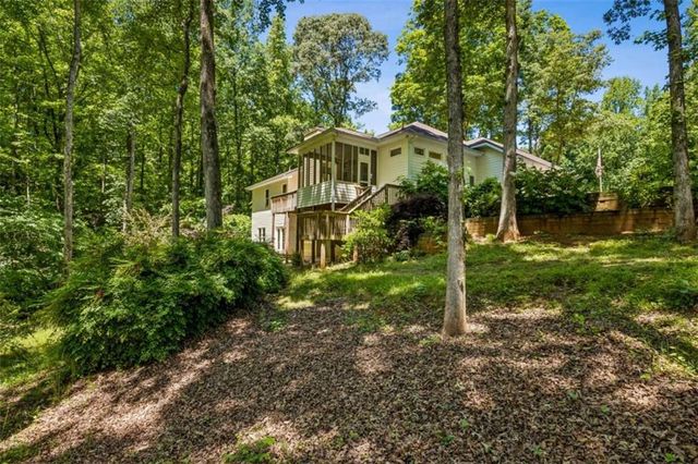 1072 Regency Park Drive, Braselton, GA 30517