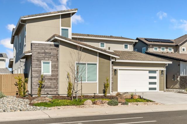 9042 Elliott Springs Dr, Elk Grove, CA 95624