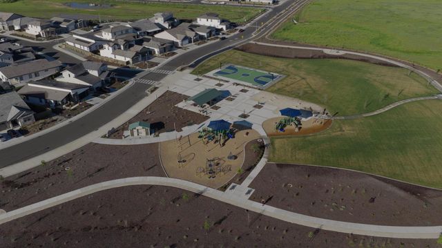 9042 Elliott Springs Dr, Elk Grove, CA 95624