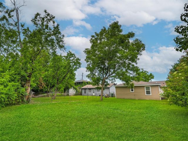 7815 Jester Street, Houston, TX 77051