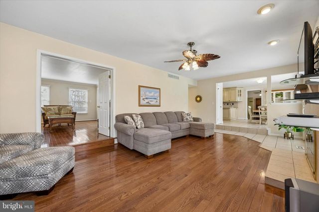 1705 ROCKCREST CT, Williamstown, NJ 08094