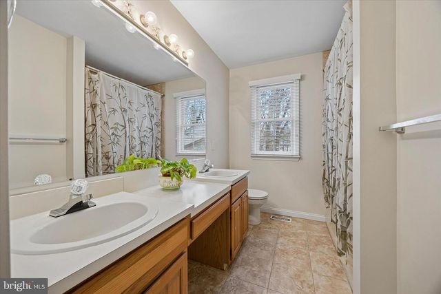 1705 ROCKCREST CT, Williamstown, NJ 08094